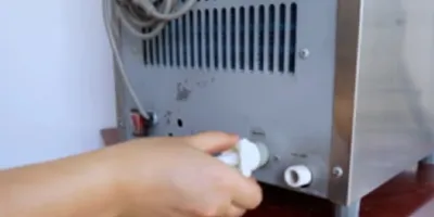 Dispensador automático de hielo