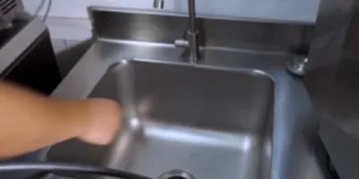 Dispensador automático de hielo