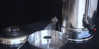 Cafetera eléctrica (Percoladora de café en acero inoxidable)