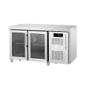 Vitrina refrigerada con puerta de vidrio